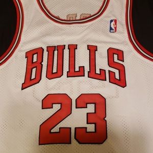 Michael Jordan jersey